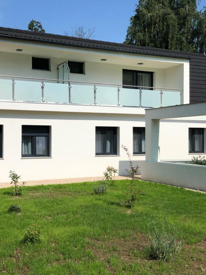 Duna Vendeghaz Hotel Fadd-Dombori Luaran gambar