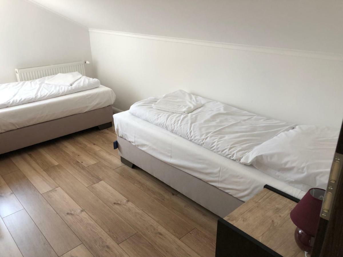 Duna Vendeghaz Hotel Fadd-Dombori Luaran gambar